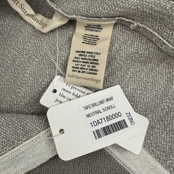 NEW Soft Surroundings Womens One Size Wrap Shawl Cape Metallic Shimmer - Picture 7 of 8